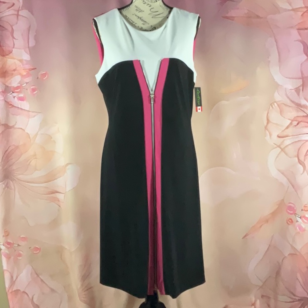 CARTISE - *NWT* - Black/White/Pink Dress with ornamental front zipper.  Size 10